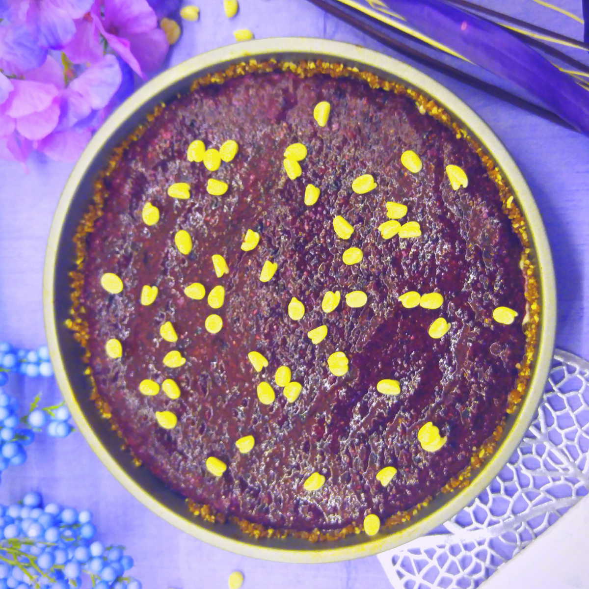 vegan raw gluten-free no-bake blueberry cheesecake