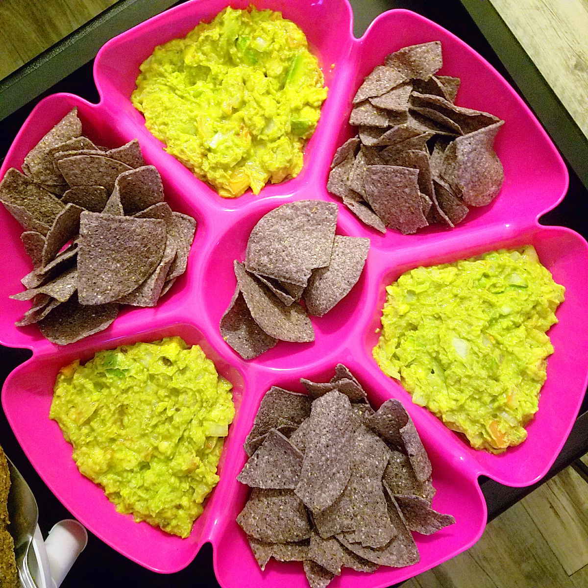 guacamole flower