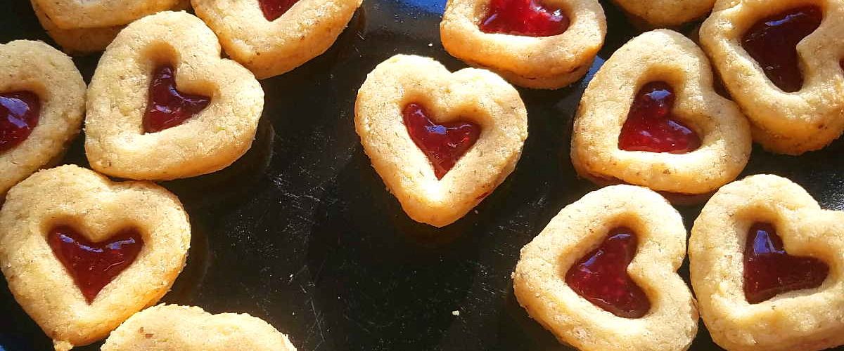 raspbery jam gluten free vegan heart shaped cookies