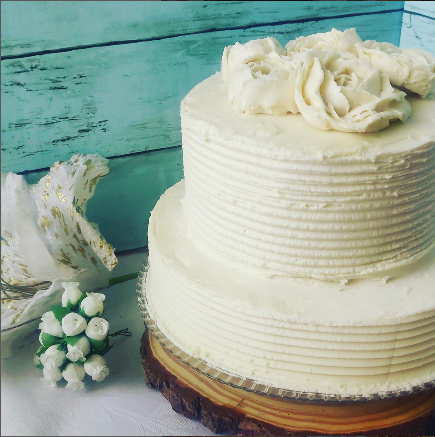 vegan gluten free big 8 free vanilla cake decorated